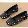 Zapatos de Mujer Estilo Nuevo de Principios de Primavera con 3 cm de Aumento Oculto de Altura, Piel Suave, 2026 Nuevo Estilo Dulce con Lunares y Lazo, Punta Redonda, Boca Baja, Zapatos de Salón