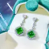 Brincos Geométricos Populares Europeus e Americanos com Gota d'Água Cravejados de Diamante, Luxo Leve, Joias de Alta Qualidade Modernas e Versáteis