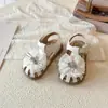 Corona de Moda Estilo Hada para Niñas con Pedrería Calada Sandalias Romanas Verano 2026 Nuevos Zapatos Versátiles de Princesa