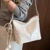 Elegante Bolso para el Trabajo para Mujer, Nuevo Modelo Verano 2026, Moda Retro de Nicho Exquisito Bolso Cruzado de Hombro Único Tipo Cubo