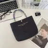 57103 Bolsa de Almoço Mini Bordada com Letras Fofas de Verão Bolsa de Mão Portátil para Itens Diversos Maquiagem Retoque Bolsa de Passeio
