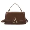 Bolso de Mano Cuadrado Pequeño con Textura de Moda 2025 Bolso Casual Nuevo para Mujer de Hombro Axila Bolso Cruzado de Color Puro Francés