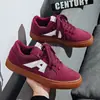Calçados masculinos respiráveis ​​de lona, ​​modelo retrô, para o outono de 2025, ideais para skate e outros esportes.