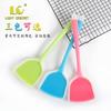 Venta al por mayor de fábrica pala de sartén antiadherente semipermeable de silicona resistente a altas temperaturas pala para cocinar freír utensilios de cocina de silicona espátula china