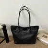 Bolso Tote Retro Tejido de Gran Capacidad, Moda Verano 2026, Textura de Moda, Casual, Simple, Versátil, de Hombro Único o de Mano