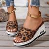 Exportación Transfronteriza Línea Única Punta Redonda 2025 Nuevo Verano Combinación de Colores Europea y Americana Talla Grande Moda para Mujer Chanclas de Cuña