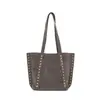 Nova Bolsa Tote Grande de Camurça, Bolsa Tote Studded Mais Vendida no Exterior, Bolsa de Ombro de Mão, Bolsa de Braço Retrô