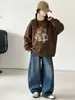 Sudadera de otoño para niñas 2026 nuevo estilo conjunto casual coreano de moda con estampado y jeans de pierna ancha para niñas mayores