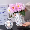 Porcelana Azul y Blanca de Jingdezhen Estilo Chino Retro para Entrada Cerámica de Gama Alta Florero Decoración para Arreglos Florales en Casa Exhibición