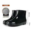 Botas de lluvia para hombre de protección laboral, botas de lluvia cortas de caña alta, impermeables, antideslizantes, con forro de felpa engrosado, resistentes a ácidos y álcalis, botas de agua extra altas, botas de goma para cocina