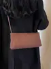 Bolso Baguette de Hombro Único de Nicho para Mujer Modelo Nuevo 2026 Gamuza Rojo Bolso de Novia Bolso de Boda Bolso Cruzado Bolso Cuadrado Pequeño