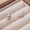 Pendientes de perlas de plata de ley 999 con diseño de múltiples tamaños y nicho avanzado, ligeros y de lujo para todo tipo de peinados.