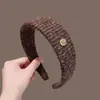 Diadema Dorada de Etiqueta de Ala Ancha para Mujer Otoño e Invierno 2026 Nuevo Estilo Diadema Alta para Lavarse la Cara, Accesorio para el Cabello Moderno y Elegante