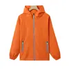 Actividades de otoño e invierno cremallera reflectante con capucha cortavientos impermeable para exteriores construcción de equipos reunión anual ropa de grupo registro personalizado