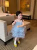 Vestido Azul de Tule com Suspensório para Meninas 26 Verão Novo Vestido Princesa Infantil Doce Férias na Beira-Mar Fluido Longo