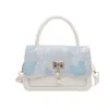 Bolso cuadrado pequeño de lujo ligero estilo coreano transfronterizo para mujer, nuevo bolso de hombro de mariposa invierno 2025, bolso cruzado de alta gama