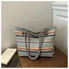 2026 Nova Bolsa de Ombro Único Tecida Fashion Arco-Íris Bolsa de Palha Tecida para Praia Bolsa Tote de Ombro Único de Grande Capacidade para Viagem Feminina