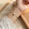 Pulseira de Charme Redondo Fina para Cintura de Luxo Leve para Mulheres Nicho de Alta Qualidade Corrente Fina Ajustável Versátil para o Dia a Dia Elegante Exquisito Joia de Mão