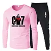 2025 Nuevo Traje de Dos Piezas para Actividades al Aire Libre, Camiseta Cómoda de Manga Larga con Cuello Redondo de Marca de Moda + Pantalones de Chándal