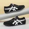 Novos Sapatos de Argan Primavera e Outono Sapatos de Lona Slip-on Esportivos Casuais Masculinos Leves Sapatos de Skate Masculinos ins Sapatos de Treino Alemães