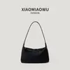 Bolso de Hombro Único para el Verano, Bolso Compacto Estilo Coreano de Lunares, Bolso de Mano Ligero y Moderno, Estilo de Nicho de Alta Gama para el Trabajo