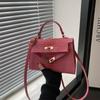 Bolso de Mano Blanco Moda Otoño e Invierno 2025 Bolso para Mujer con Texto Bolso Cruzado Versátil Patrón de Cocodrilo Bolso Kelly