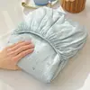 Sábana de Gasa Arrugada de Kapok Doble Capa Clase A para Dormitorio Estudiantil, Cubierta de Colchón Individual y Doble para el Hogar