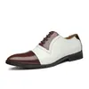 Zapatos de vestir para hombre tipo brogue de gran tamaño transfronterizos, con bloques de color, puntera fina única, zapatos de cuero de comercio exterior para estilistas, zapatos de boda para novio de hombre