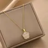 Colar de camélia microincrustado moda feminina temperamento versátil rosa design de nicho corrente para clavícula para presente de namorada
