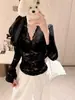 Desejo Puro Sexy Renda Vazada Decote V Camisa Base Branca Estilo Novo Outono Feminino Emagrecedor Hot Girl Manga Longa Branca