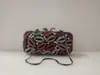 Bolsas de Festa Bordadas com Diamantes Transfronteiriças Prontas para Envio, Bolsas de Diamante com Caixa Rígida de Metal Vazado, Vestidos de Banquete de Comércio Exterior