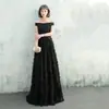 Vestido Branco de Noite para Mulheres 2026 Novo Estilo Anfitriã de Banquete Elegante Sem Ombro Simples Formal para Sair e Receber Convidados