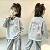 Nova Roupa de Primavera e Outono para Meninas Estilosa Malha Waffle Manga Longa Falsa Duas Peças Top Camiseta para Bebês Meninas Camada Base Casual Tendência