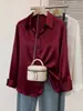 La camisa de satén para mujer de talla grande más vendida de Amazon, camisa de manga larga simple y elegante para la oficina, elegante y con clase