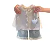 Conjunto de Primavera 2026 para Niñas Nuevo Elegante Chaleco de Punto Infantil, Camiseta Básica y Pantalones de Mezclilla Conjunto de Tres Piezas para Bebés Niñas