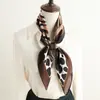 Bufanda de Seda Nueva con Bloques de Color y Estampado de Leopardo Chal Protector Solar Bufanda de Estilo Extranjero Avanzado Seda Bufanda Cuadrada de 70 cm Bufanda Profesional para Mujeres