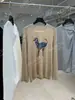 Recomendação PrincipalCamisa Oversized de Manga Longa Yuran 26 Estilo Novo de Início de Primavera Amiga da Pele Tencel Lã Pintada à Mão com Estampa de Galgo