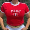 Top Curto Feminino Manga Curta Estilo Americano Verão 2026 com Bordado de Letras da Bandeira e Barriga de Fora Camiseta Manga Curta Justa