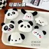 Muñeca de Peluche Creativa de Dibujos Animados Panda Perro Lindo Pacca Broche Calcetines Decorativos Bufanda Zapatos y Sombrero Accesorios