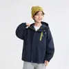 Casa da Hai Ma Roupas Novas de Outono para Meninos Infantis Estiloso Outono Moda Infantil Jaqueta Corta-vento de Casca Suave para Exterior com Capuz Roupas