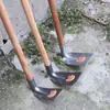 Azada Agrícola para Cavar, Azada Grande de Acero Completo Engrosada para Aflojar la Tierra al Aire Libre, Limpieza de Terrenos, Deshierbe, Herramienta de Jardinería Doméstica, Doble Propósito para Plantar Verduras