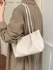 Bolsa de mano de gran capacidad estilo coreano, elegante bolsa de hombro individual para mujer otoño 2026, bolsa de axila de alta apariencia, bolsa para el trabajo