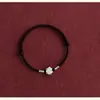Novo Bracelete de Corda Vermelha Lótus Estilo Chinês para Homens e Mulheres, Bracelete Vermelho Trançado de Alta Qualidade para o Ano de Nascimento, Presente de Ano Novo
