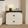 Mesa de cabeceira de madeira maciça, cor creme vintage, estilo minimalista italiano, adequada para apartamentos pequenos, armário de armazenamento de quarto simples e moderno