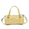 Bolso de Piel Suave Transfronterizo para Mujer 2026 Estilo Nuevo, Personalizado, Moderno, Versátil, Bolso de Mano Acolchado con Tachuelas, Bolso de Hombro y Cruzado Estilo Europeo y Americano