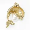 Nuevo broche de delfín con diamantes de imitación de aleación de moda coreana, bonito y exquisito broche para traje de mujer, ramillete, alfiler de joyería