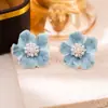 Pendientes de camelia de perla de circón color aguja de plata Pendientes de diseño francés exquisito Pendientes vintage del jardín de Monet