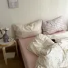 Juego de ropa de cama de cuatro piezas de algodón, con estampado floral estilo pastoral coreano, incluye sábana plana, funda de edredón y sábana bajera, adecuado para habitaciones de dormitorio