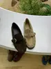 Versión de Piel de Vaca ~ 26 Nuevos Mocasines Retro de Gamuza con Punta Redonda, Plisados y de una Sola Correa para Mujer, Zapatos Individuales de Suela Plana