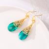 Long yi wish comercio electrónico transfronterizo suministro aretes colgantes verdes con agujeros retro alta calidad al por mayor aretes de compromiso para mujer